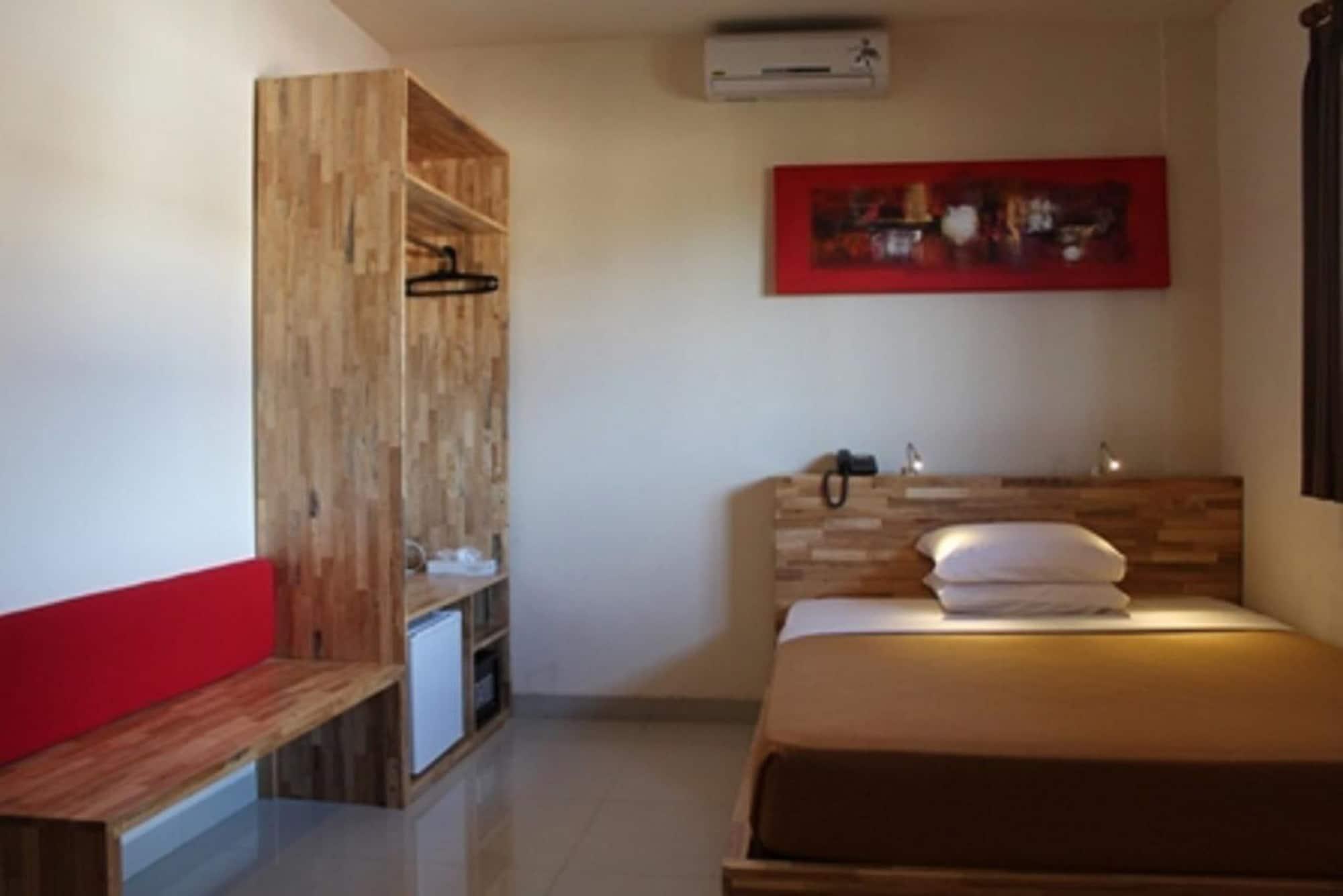 Hotel Karthi Kuta Kuta Lombok Dış mekan fotoğraf