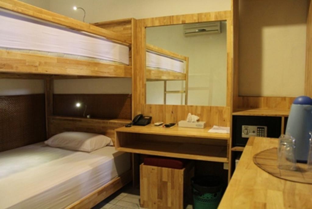 Hotel Karthi Kuta Kuta Lombok Oda fotoğraf